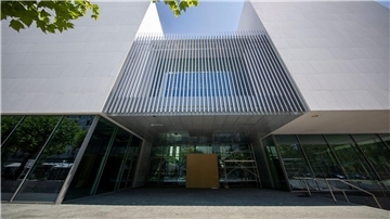 Die Baukosten für das Museum Reinhard Ernst sollen bei rund 80 Millionen Euro gelegen haben.