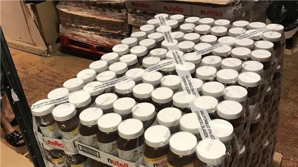 Die Behörde kann über 2.000 Nutella-Gläser nicht einfach so entsorgen.