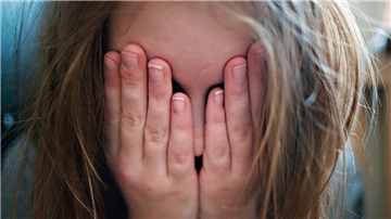 Die betroffenen Mädchen „stecken fest“, heißt es in dem Buch „Mutlose Mädchen“ und machen Psychiater Michael Schulte-Markwort und seine Kollegen ratlos.
