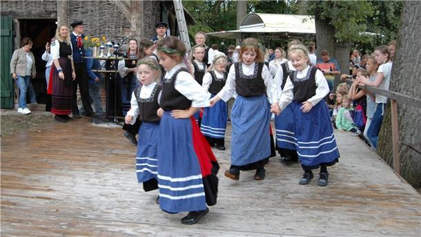 Börd Heeßler Kinnerdanzer