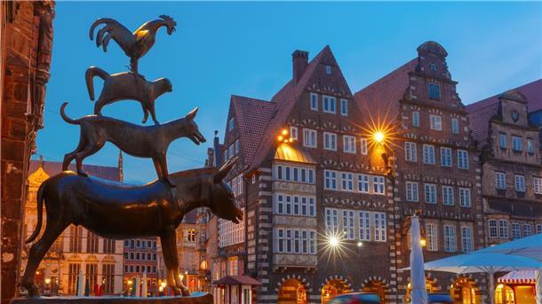 Tourismus-Boom: Die beliebtesten Städte an der Nordsee Die Bremer Stadtmusikanten sind ein berühmtes Wahrzeichen von Bremen.