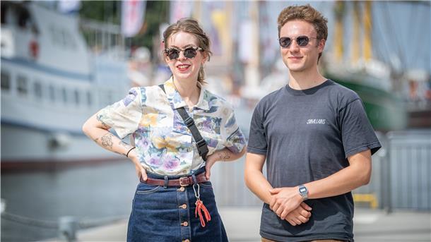 Das wünschen sich Jugendliche von den Maritimen Tagen der Zukunft Die Bremerhavener Studenten Jennifer Wrona und Finn Hampel wünschen sich ein kreatives Alternativ-Programm in der „Alten Bürger“.