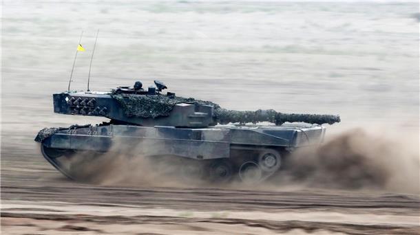 Koalitionsstreit um Kampfpanzer-Lieferungen eskaliert Die Bundesregierung hat noch keine Entscheidung über die Lieferung von Leopard-2-Kampfpanzern getroffen.