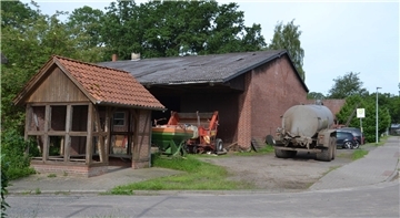 Die Bushaltestelle Mulmshorner Straße in Nartum.