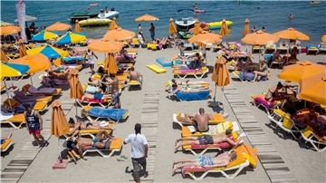 Die Chancen auf Urlaub am Mittelmeer steigen für die deutschen Urlauber.