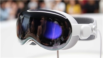 Die Computer-Brille Apple Vision Pro kommmt zunächst nur in den USA auf den Markt.