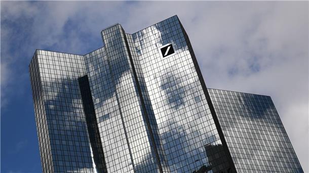 Deutsche Bank holt neuen Chef für Geschäft mit Vermögenden Die Deutsche Bank beruft einen neuen Chef für das Geschäft mit reichen Kunden in Deutschland. (Archivbild)