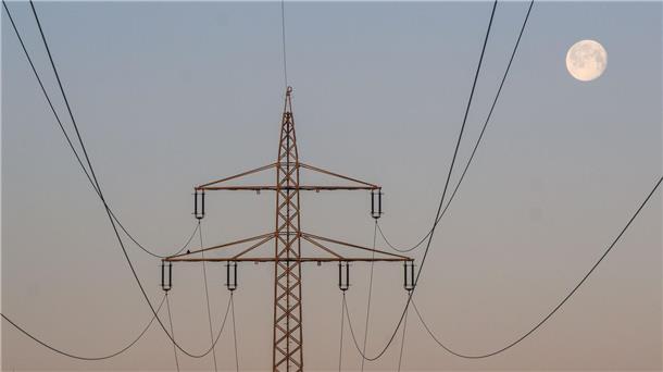 Die deutsche Wirtschaft beklagt seit geraumer Zeit, dass die vergleichsweise hohen Strompreise in der Bundesrepublik ein Standortnachteil seien.
