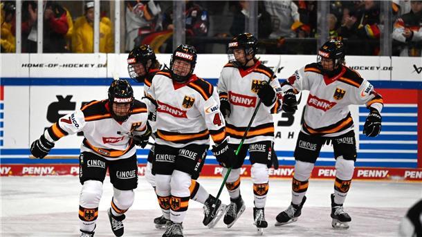 Die deutschen Eishockey-Frauen feierten zum Abschluss gegen Ungarn ein Schützenfest