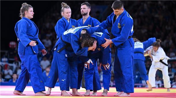 Deutsche Judokas verpassen nach Krimi Medaille im Team-Event Die deutschen Judoka verpassten die erhoffte Medaille im Teamwettbewerb.