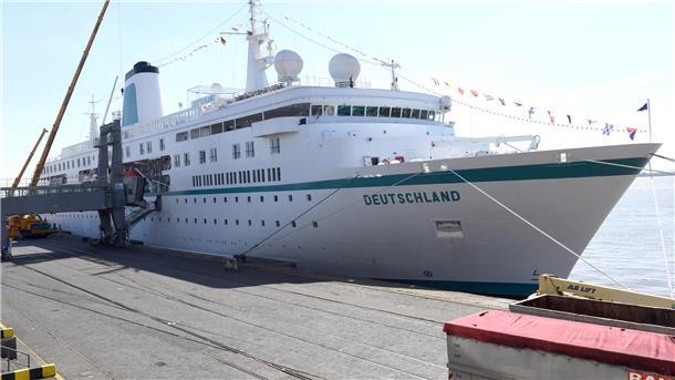 Die „Deutschland“ am Columbus Cruise Center