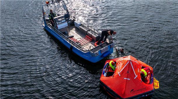 Die dortige Firma trainiert normalerweise vor allem Mitarbeiter der Offshore-Branche.