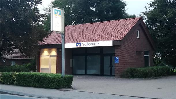 Nach plötzlicher Kontosperrung: Pflegemutter ist empört über die Volksbank Standort der Volksbank in Drangstedt