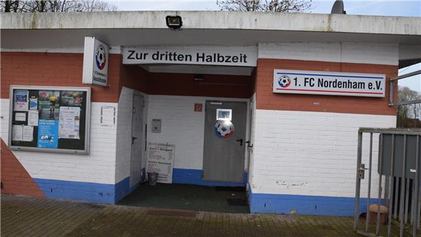5 Dinge, die Sie noch nicht über das Plaatweg-Stadion in Nordenham wussten Die dritte Halbzeit ist für viele Fußballer die schönste. Im Klubhaus des FCN ist bei einer Tasse Kaffee oder anderen Getränken Zeit zum Klönen.