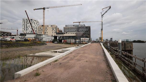 Eröffnung des Überseequartiers in Hamburg erneut verschoben Die Eröffnung des Überseequartiers in der Hamburger Hafencity verzögert sich weiter. Nun sogar bis 2025. (Archivbild)