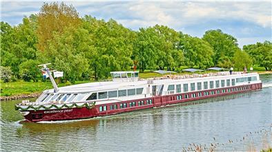 Die „Excellence Pearl“ soll Ende Juni erstmals Bremerhaven anlaufen – mit Urlaubern aus der Schweiz.