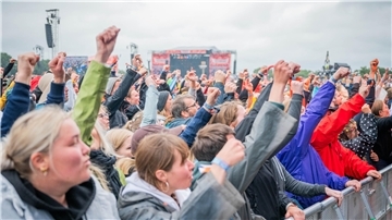 Die Fans von Deichbrand dürfen weiter jubeln. Das Festvial ist bis 2033 gesichert..