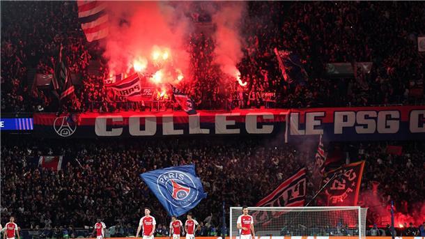 Die Fans von PSG feiern den Einzug ins Finale der Champions League.