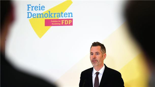 Weiter keine EU-Mehrheit für Lieferkettengesetz Die FDP habe deutlich gemacht, dass man alles verhindern werde, was die deutsche Wirtschaft schwächt, so Christian Dürr.