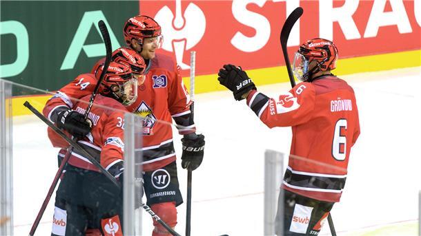 Die Fischtown Pinguins kämpfen am Dienstag in Skelleftea nach dem 5:0-Erfolg im Hinspiel um den Einzug ins Viertelfinale der Champions Hockey League.