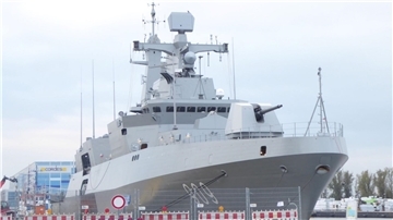 Die Fregatte „Al Qadeer" ist für die übliche Abschlussdockung und bevorstehende Übergabe nach Bremerhaven zurückgekehrt.