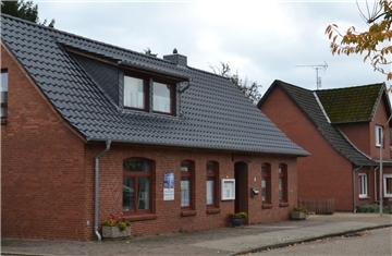 Die Freie evangelische Gemeinde Zeven am Herrenbrümmer möchte sich erweitern und das Nachbargrundstück erwerben. Sie bittet um einen Zuschuss der Stadt Zeven.