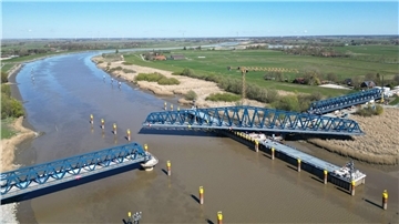 Die Friesenbrücke, die bei Weener über die Ems führt, ist das Vorbild für die neue Huntebrücke.