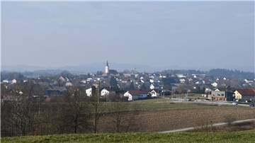 Die Gemeinde Eging am See im niederbayerischen Landkreis Passau. Zwei Männer aus dem Ort kamen beim Heliskiing in Kanada ums Leben.