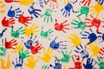 Abdrücke von Kinderhänden