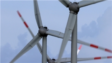 Windkraftanlagen in Nahaufnahme
