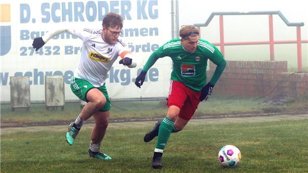 Wenn die Hoffnung auf den Klassenverbleib leben soll, müssen Punkte her Die Grün-Roten setzten auf die Tore von Toni Fahrner (rechts), der derzeit hinter seiner Form herläuft.