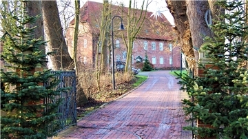 Auffahrt zur Burg zu Hagen