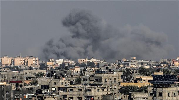 Die israelischen Streitkräfte wollen ihre Bodenoffensive in der Hamas-Hochburg Chan Junis fortsetzen.