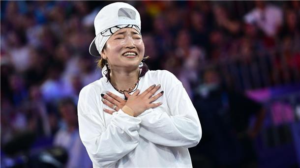 Die Japanerin Ami ist erste Olympiasiegerin im Breaking.