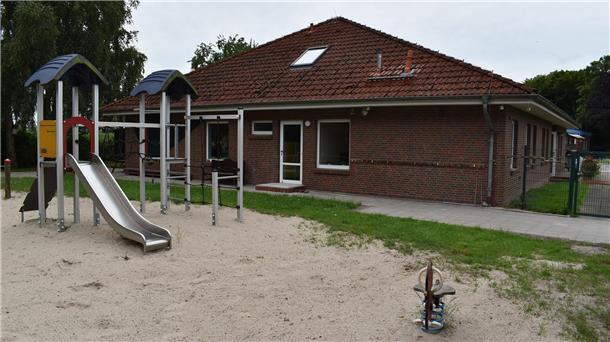 Gemeinde Stadland investiert: Kita Kleinensiel hat Zukunft Außenansicht der Kita "Firlefanz" in Kleinensiel.