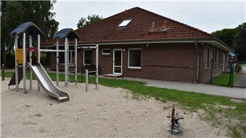 Außenansicht der Kita "Firlefanz" in Kleinensiel. 