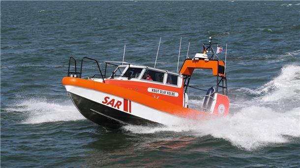 Die „Knut Olaf Kolbe“ erreicht dank Jetantrieb mit 425 PS bis zu 33 Knoten (rund 61 km/h).