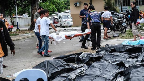 Heftiges Erdbeben auf den Philippinen: mindestens 69 Tote Die Küstenstadt Bogo City war besonders stark betroffen.