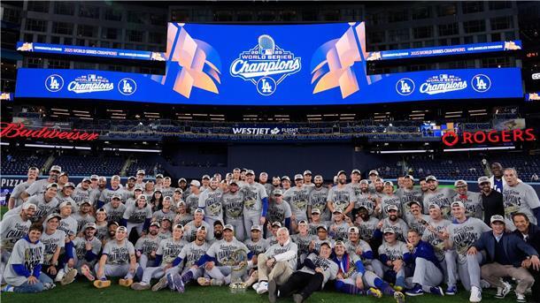 Die LA Dodgers jubeln über den World-Series-Sieg.