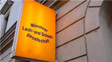 Die Lach- und Schießgesellschaft in München-Schwabing.