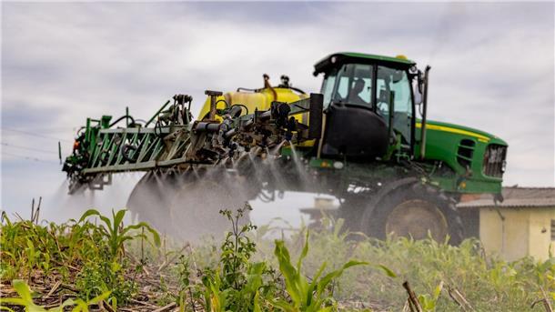 Vergessenes Treibhausgas: Lachgas-Ausstoß nimmt schnell zu Die Landwirtschaft ist einer Studie zufolge für 74 Prozent des menschlichen Lachgas-Ausstoßes verantwortlich (Symbolbild).