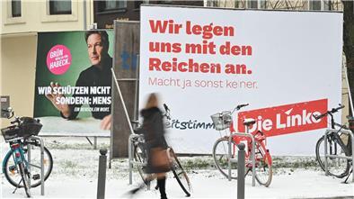 Die Linke steigt laut einer aktuellen Umfrage deutlich in der Wählergunst. (Archivbild)