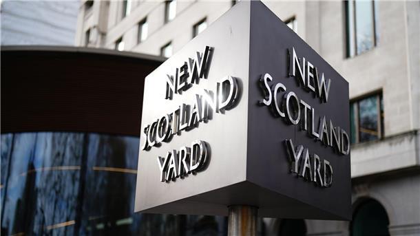 Scotland Yard wollte Christian B. zum Fall Maddie vernehmen Die Londoner Polizei wollte den Maddie-Verdächtigen Christian B. kurz vor seiner geplanten Freilassung verhören. Dieser lehnte das jedoch ab. (Symbolbild)