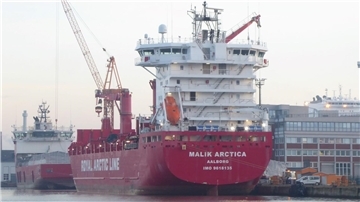 Die „Malik Arctica“ ist am Wochenende in Bremerhaven angekommen und hat Equipment für die AWI-Forschungsstation Neumayer III geladen.