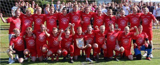 Die Mannschaft des FC Nordheide ist mit fünf Punkten Vorsprung Meister der 1. Kreisklasse Süd. 