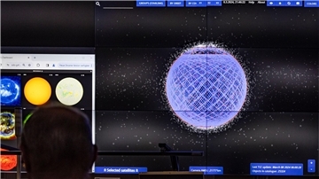 Die Menschen in Deutschland können sich inzwischen gut vorstellen, über eine Satellitenverbindung online zu sein.