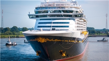 Die Meyer Werft liefert schon das nächste Disney-Schiff ab.
