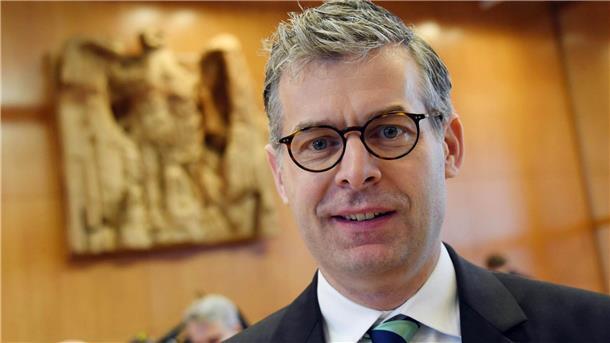 Eigentümerverband will gegen Mietpreisbremse klagen Die Mietpreisbremse habe die Wohnungsnot massiv verschärft, kritisiert Kai Warnecke von Haus und Grund.