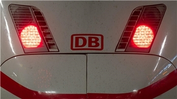 Die Monopolkommission berät die Bundesregierung in Wettbewerbsfragen. Nun hat sie vorgeschlagen die Deutsche Bahn aufzuspalten.