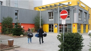 Außenansicht vom Eingangsbereich der Moortherme 